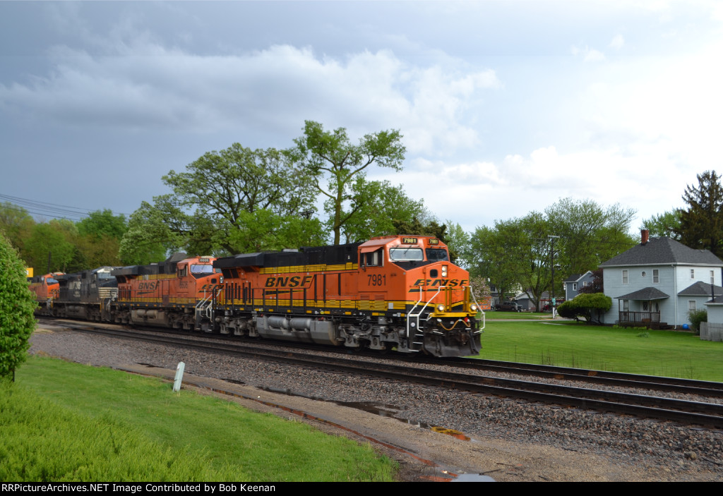 BNSF 7981